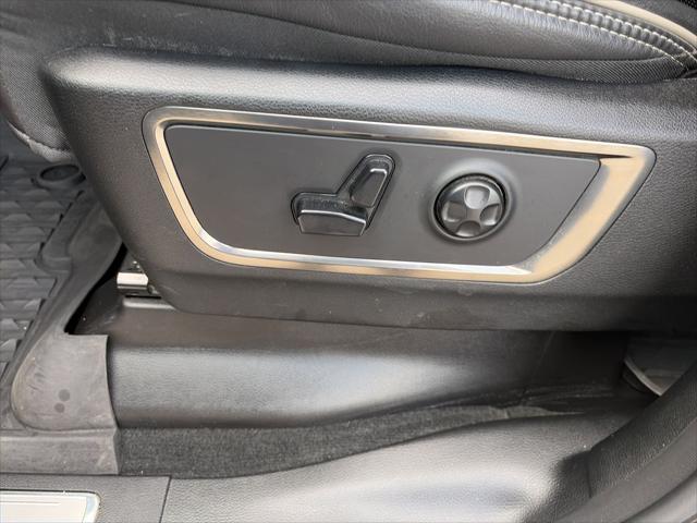 2021 Ram 1500 Limited Crew Cab 4x4 57 Box