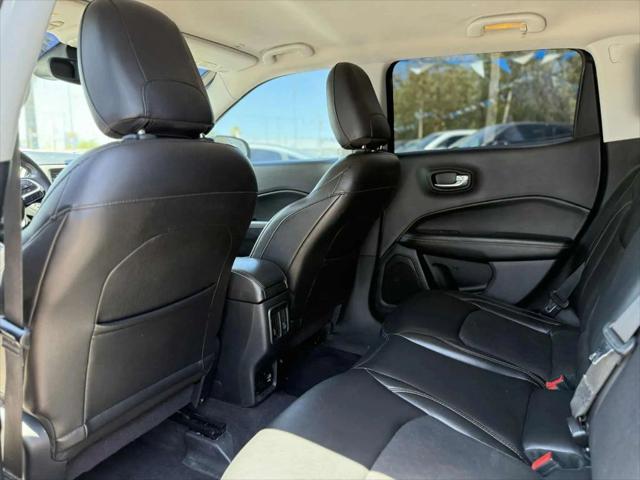 2018 Jeep Compass Latitude FWD