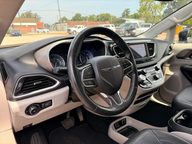 2020 Chrysler Pacifica Touring L