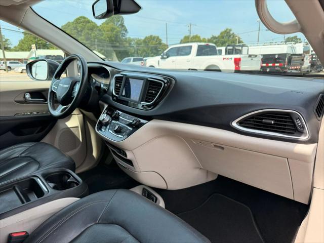 2020 Chrysler Pacifica Touring L
