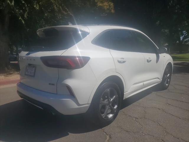2024 Ford Escape ST-Line Select