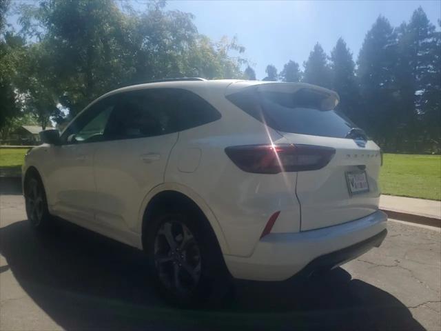2024 Ford Escape ST-Line Select