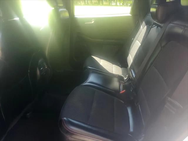 2024 Ford Escape ST-Line Select
