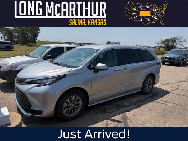 2023 Toyota Sienna LE for sale in Salina, KS
