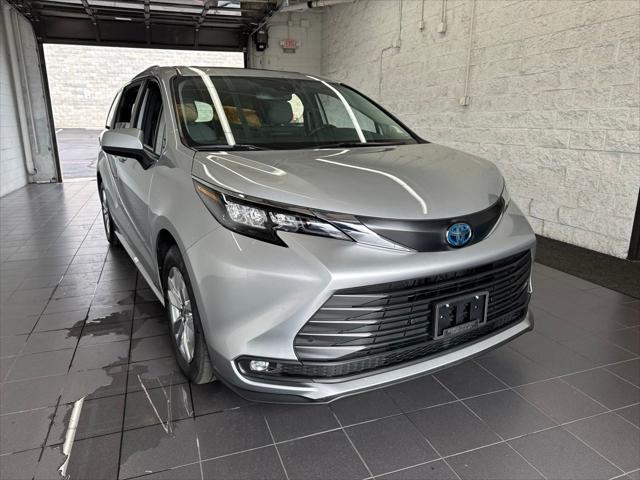 2025 Toyota Sienna XLE for sale in Springfield, MO