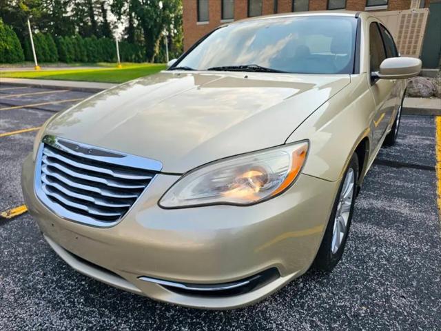 2011 Chrysler 200 Touring for sale in Akron, OH
