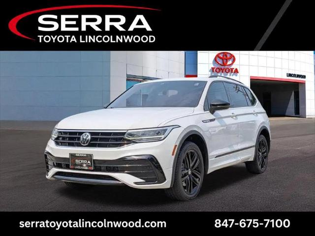 2022 Volkswagen Tiguan 2.0T SE R-Line Black for sale in Lincolnwood, IL