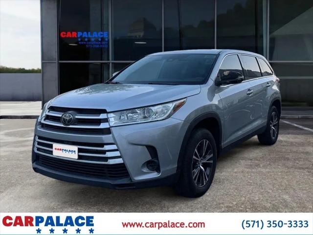 2019 Toyota Highlander LE for sale in Chantilly, VA