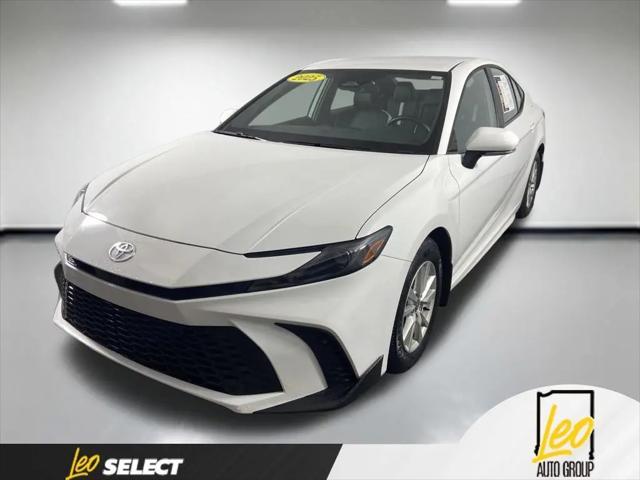2025 Toyota Camry SE for sale in Columbus, IN