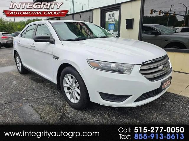 2014 Ford Taurus SE for sale in Des Moines, IA