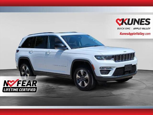 2023 Jeep Grand Cherokee Base for sale in Apple Valley, MN