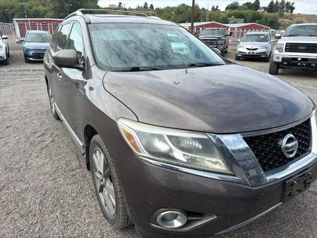 2016 Nissan Pathfinder Platinum for sale in Delta, CO