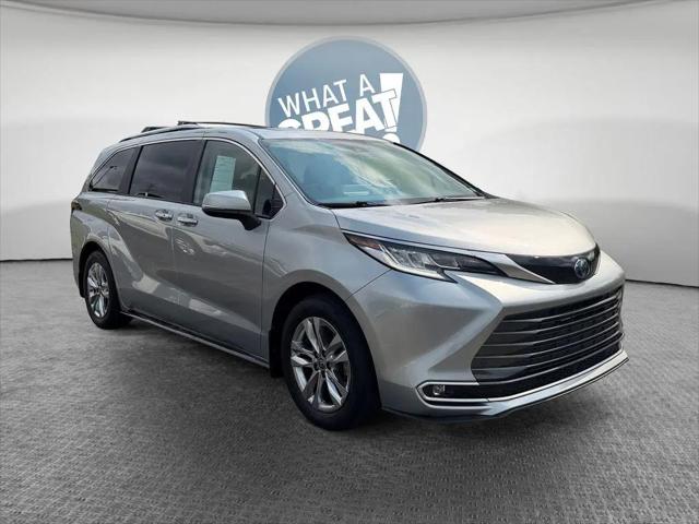 2024 Toyota Sienna Limited for sale in Murraysville, PA