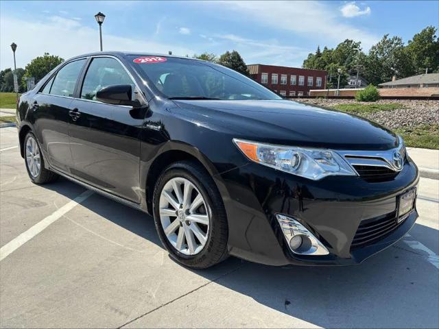 2012 Toyota Camry XLE for sale in Brookfield, IL