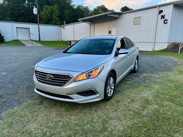 2017 Hyundai Sonata SE for sale in Charlotte, NC