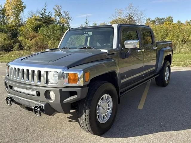 2009 HUMMER H3T Alpha for sale in Flint, MI