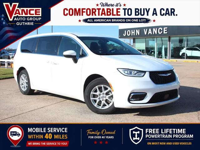 2023 Chrysler Pacifica Touring for sale in Guthrie, OK