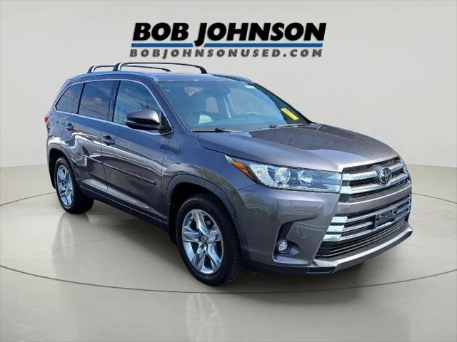 2019 Toyota Highlander Limited for sale in Rochester, NY