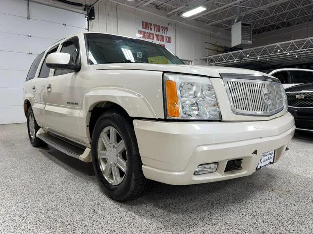 2002 Cadillac Escalade Standard for sale in Dover, OH