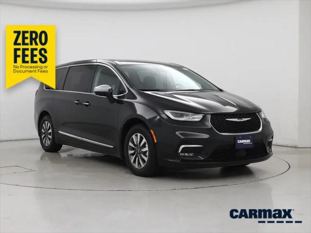 2023 Chrysler Pacifica Hybrid Limited for sale in Bristol, TN