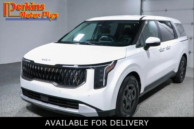 2025 Kia Carnival MPV LXS for sale in Mayfield, KY