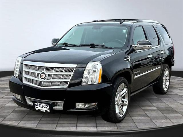 2013 Cadillac Escalade Platinum Edition for sale in Rochester, MN