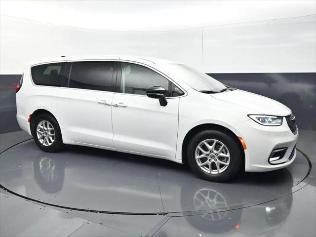 2024 Chrysler Pacifica Touring L for sale in New Orleans, LA