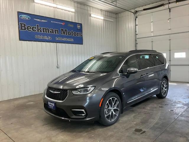 2022 Chrysler Pacifica Limited AWD for sale in Odebolt, IA