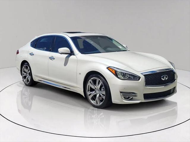 2018 INFINITI Q70L 3.7 LUXE for sale in Coral Gables, FL