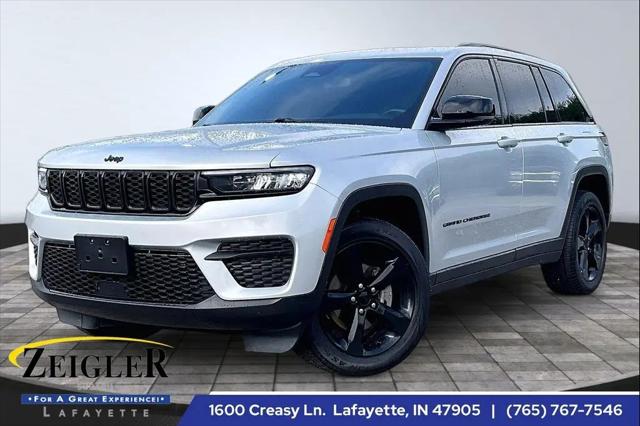 2022 Jeep Grand Cherokee Laredo for sale in Lafayette, IN
