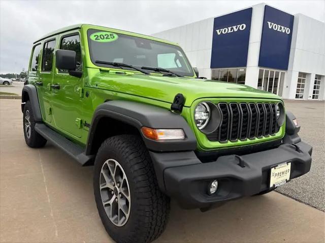 2025 Jeep Wrangler 4-Door Summit 4x4 for sale in Plymouth, MA