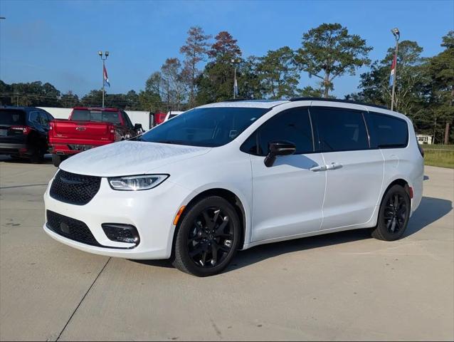 2026 Chrysler Pacifica Limited for sale in Collins, MS