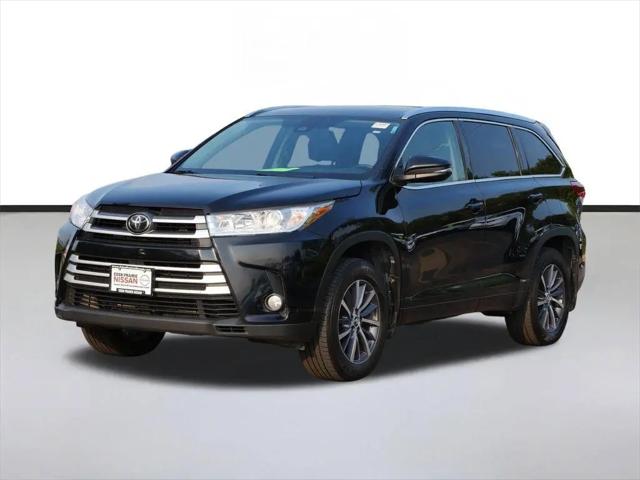 2018 Toyota Highlander XLE for sale in Eden Prairie, MN