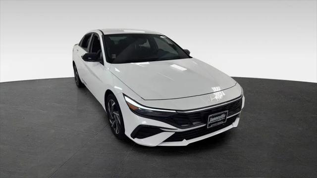 2025 Hyundai Elantra SEL Sport for sale in Janesville, WI