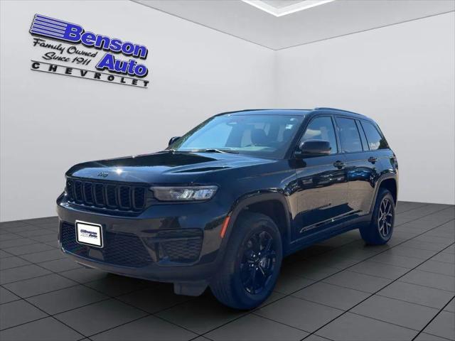 2024 Jeep Grand Cherokee Altitude X 4x4 for sale in Franklin, NH
