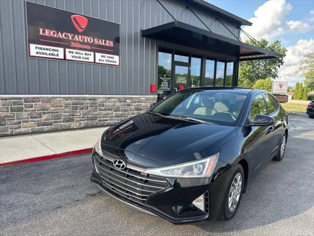 2020 Hyundai Elantra SE for sale in Jefferson, WI