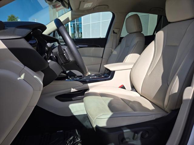 2021 Buick Envision FWD Essence