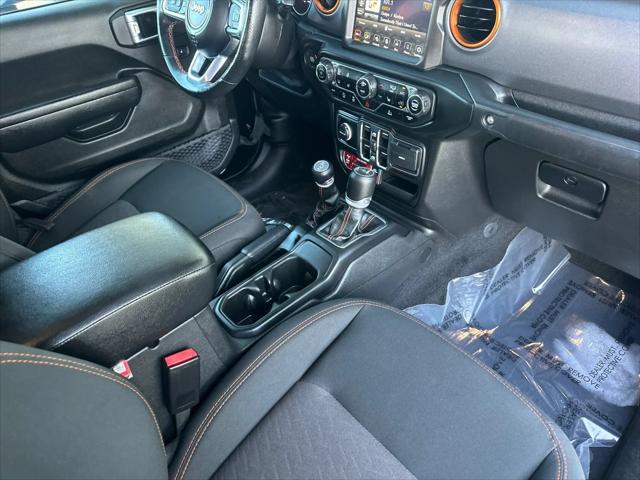 2022 Jeep Gladiator Sport