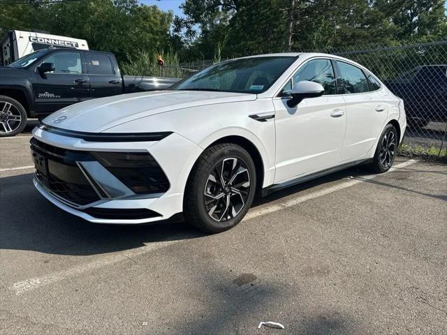 2024 Hyundai Sonata SEL for sale in Waterford, MI