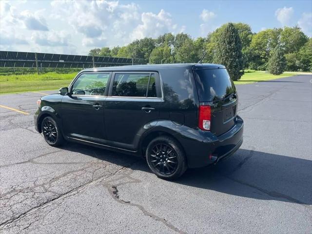2013 Scion xB 10 Series for sale in Tremont, IL