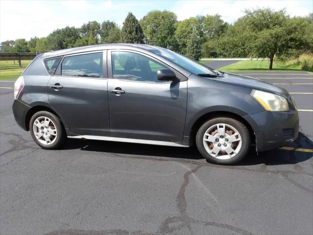 2009 Pontiac Vibe Base for sale in Tremont, IL