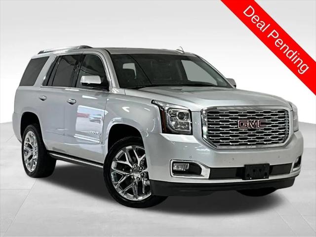 2018 GMC Yukon Denali for sale in Granger, IA