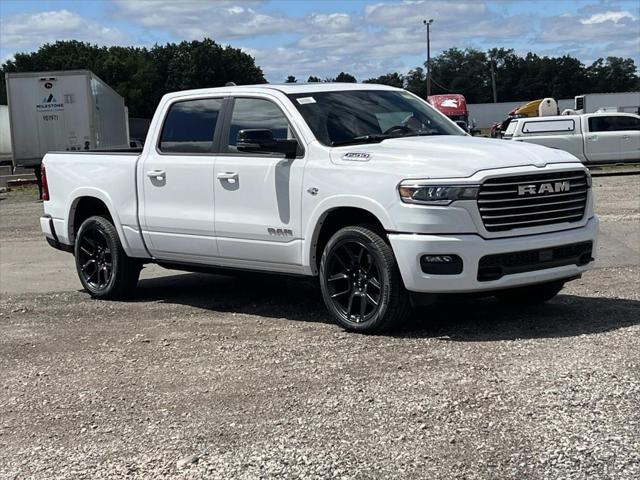 2027 RAM Ram 1500 RAM 1500 LARAMIE CREW CAB 4X4 57 BOX