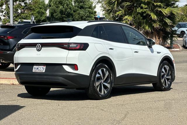 2023 Volkswagen ID.4 Pro