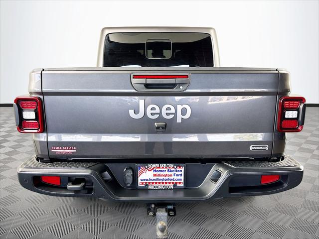 Used 2021 Jeep Gladiator Overland 4x4 For Sale in Millington, TN