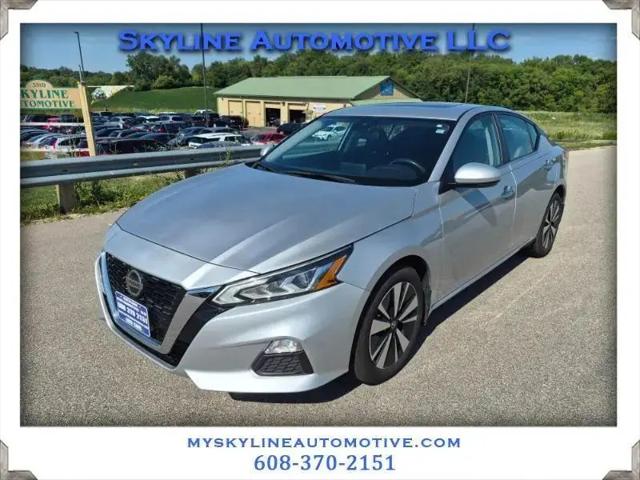 2022 Nissan Altima SV FWD for sale in Deerfield, WI