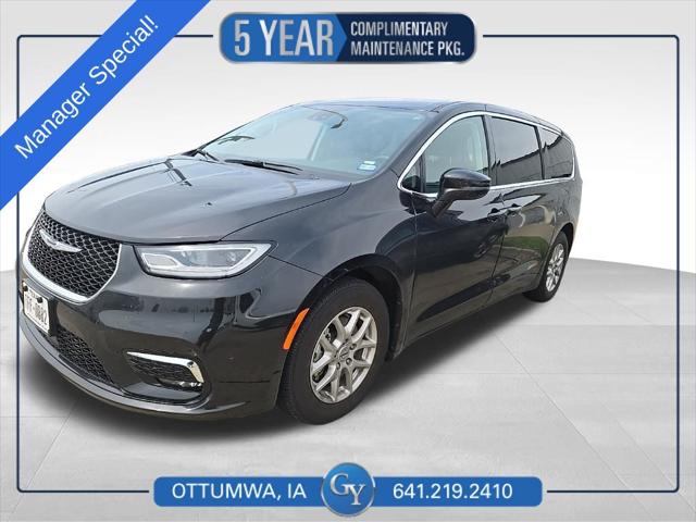 2023 Chrysler Pacifica Touring L for sale in Ottumwa, IA