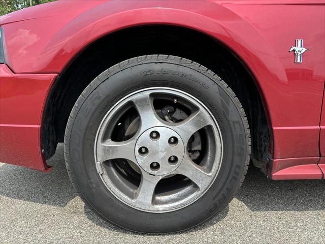 Used 2003 Ford Mustang Deluxe For Sale in Jackson, MI