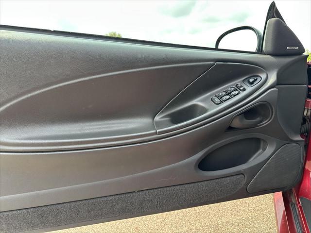 Used 2003 Ford Mustang Deluxe For Sale in Jackson, MI