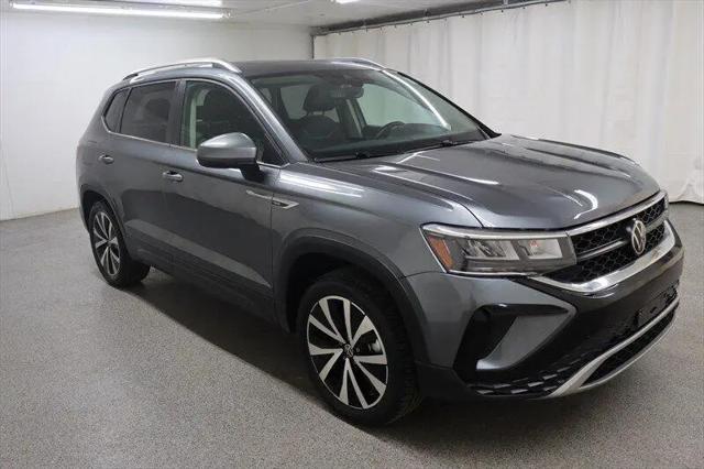 2023 Volkswagen Taos 1.5T SE for sale in Downers Grove, IL